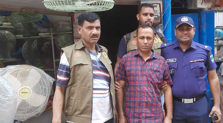 জাল টাকা-তৈরির সরঞ্জামসহ প্রতারক আটক