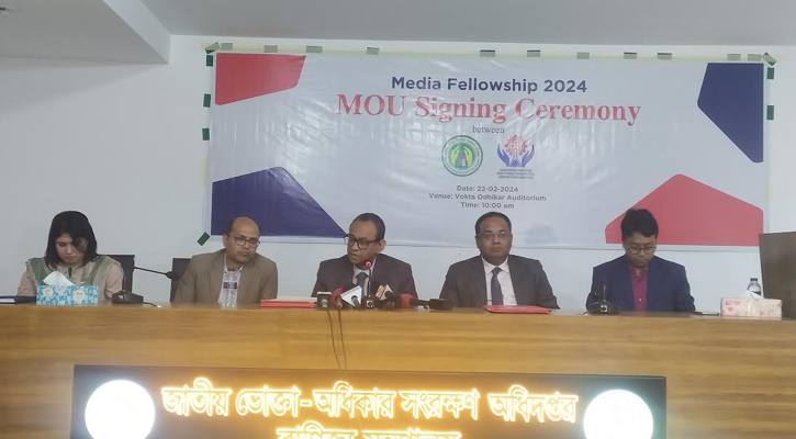 দেশে এমন কোনো বিদেশি কসমেটিকস নেই যেটি নকল হয় না: ভোক্তার ডিজি