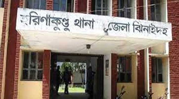 চাচার ট্রলির চাকার নিচে পড়ে প্রাণ গেল শিশুর