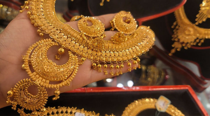 ফের কমলো স্বর্ণের দাম, ভরি ১৫০৯৬৭ টাকা