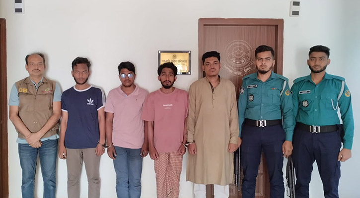 বাসা থেকে অপহরণ করে মুক্তিপণ আদায়, গ্রেপ্তার ৪