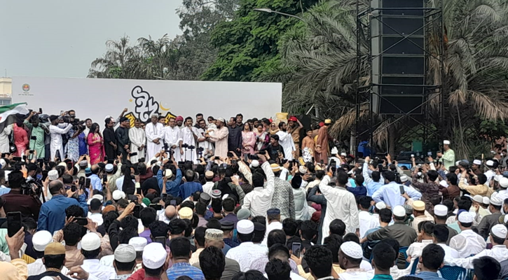 আগামী বছর থেকে আরও বড় পরিসরে ঈদ উৎসব: আসিফ মাহমুদ 