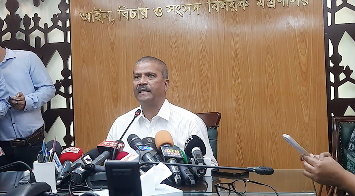 মেঘনা আলমের গ্রেপ্তার প্রক্রিয়া সঠিক ছিল না: আইন উপদেষ্টা