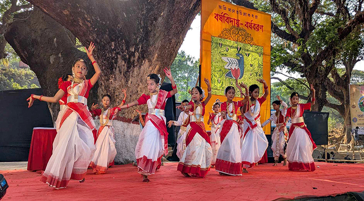 চৈত্রের বিদায়, নতুনের আবাহনে প্রস্তুত বন্দরনগরী
